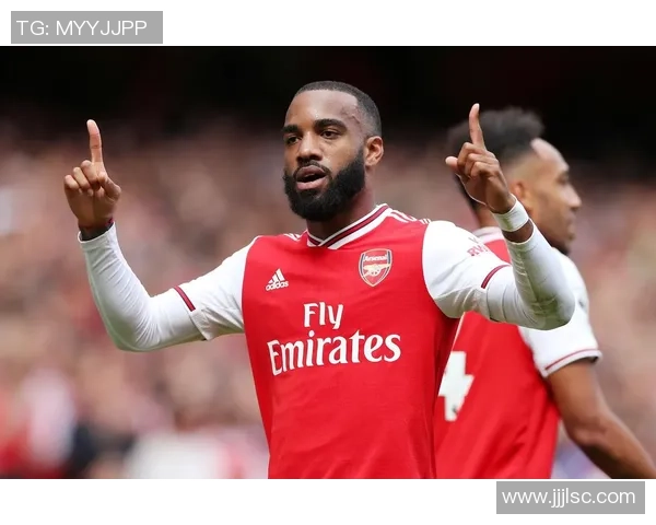 阿森纳足球球星卡限量版合集揭幕 收藏爱好者必看精品之选